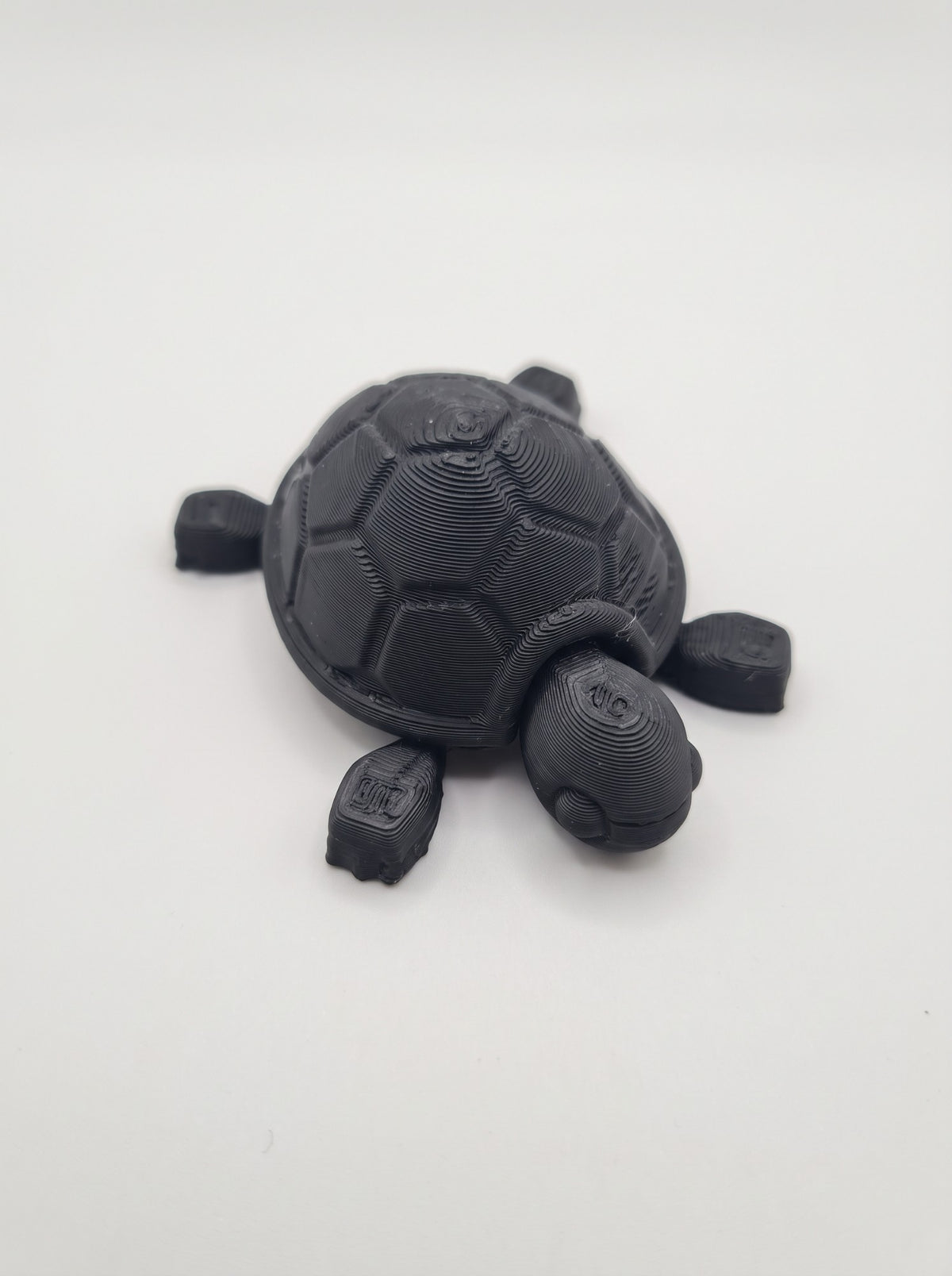 Tortuga articulada 3D negra